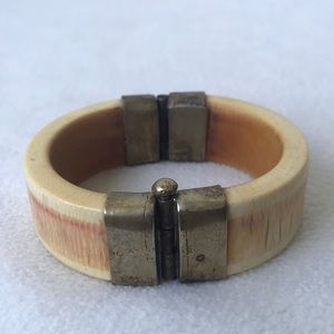 *Vintage Chunky Bracelet